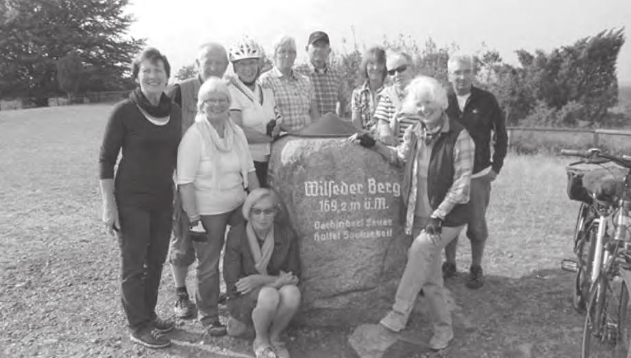 TSV On Tour Im letzten Jahr war wieder eine Wochenend-Fahrradtour mit unserer Gruppe geplant. Die Idee, in die Lüneburger Heide zu fahren, wurde von allen freudig angenommen.