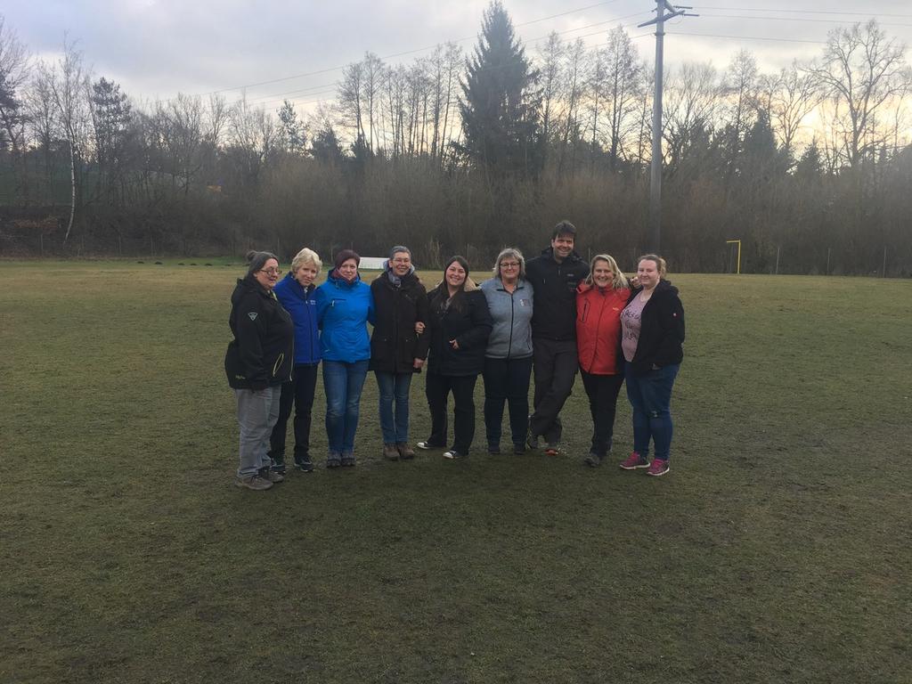 Wertungsrichter Rllly Obedience Am vergangenen Wochenende haben sechs Wertungsrichter-Anwärter/innen Rally Obedience des dhv beim HSV Nürnberg-Schwaig ihre Eignungsprüfung mit überdurchschnitlich