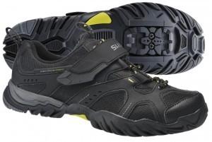 SHIMANO Multi-Sportschuh SH-MT43 für Freizeitfahrten auf der Straße oder im Gelände Sportliches Design für verschiedenste Fahrstile.