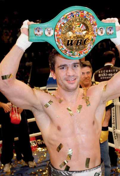Am 6. Juni 2004 verlor Beyer zwar in Chemnitz den WBC-Titel erneut nach einer überraschenden Punktniederlage an den Italiener Christian Sanavia, konnte den Gürtel aber bereits vier Monate später im