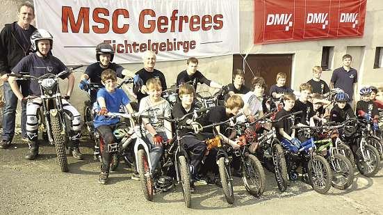 Mein Verein 19 Gefrees MSC Gefrees-Fichtelgebirge Erstmalig lud der MSC Gefrees zu einem Saison-Opening ein, an dem sich alle aktiven Sportler des Vereins mit ihren Fahrzeugen, welche bei den