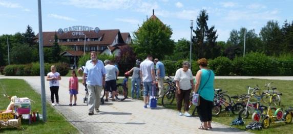 Pfarrei Bad Berneck + Filialgemeinde Himmelkron --- Kirchengemeinde Himmelkron unterstützt den Arbeitskreis proasyl Himmelkron Wegen der starken Zunahme von Asylsuchenden im Landkreis und der damit