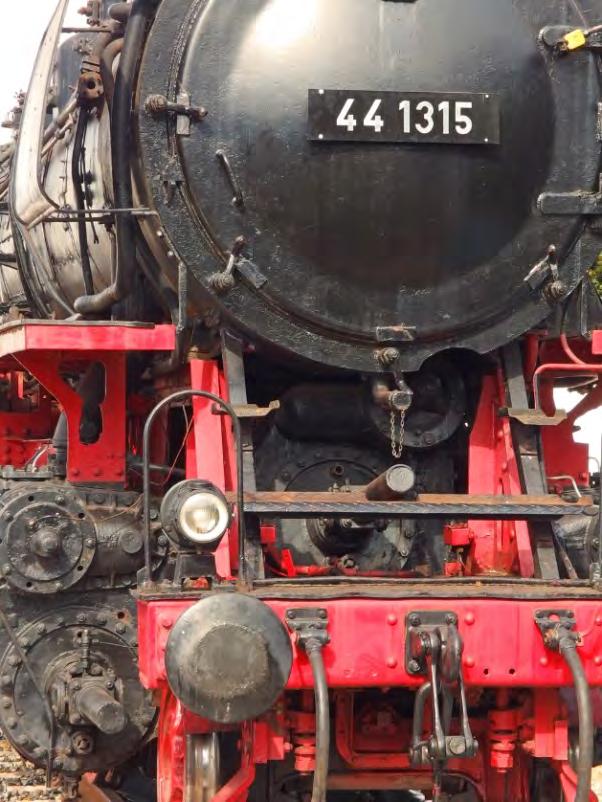 Deutschen Bundesbahn im regulären Bundesbahn-Betrieb unter Dampf im Einsatz stand.