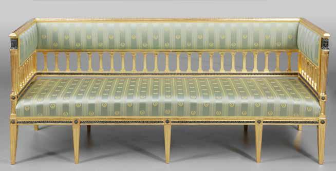 0425 Empire Sitzbank Frankreich, 19. Jh. Holz, vergoldet. 86 x 200 x 70 cm. Auf zehn konischen Füßen, teilweise kanneliert.