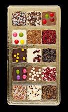 10 Chocolatier Schokoladen-Handtasche, belgische Schokolade, verschiedene Motive, handgefertigt, 220-g-Packung, *100 g 4,54, 2450 Chocolatier Schokoladen-Pumps, belgische Schokolade, verschiedene