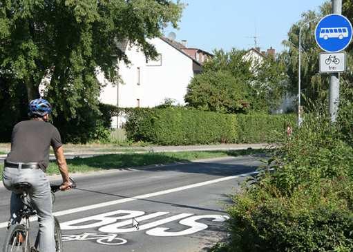 Fahrbahnmindestbreite 7m Fahrradstraße Fahren gegen die Einbahnstraße: 3,0m und