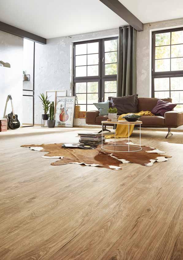2 RAUMWELTEN Ein Bodenbelag ist immer Teil eines Raums. Im Zusammenspiel mit Farben, Möbeln oder Stoffen entfaltet er seine ganze Optik.