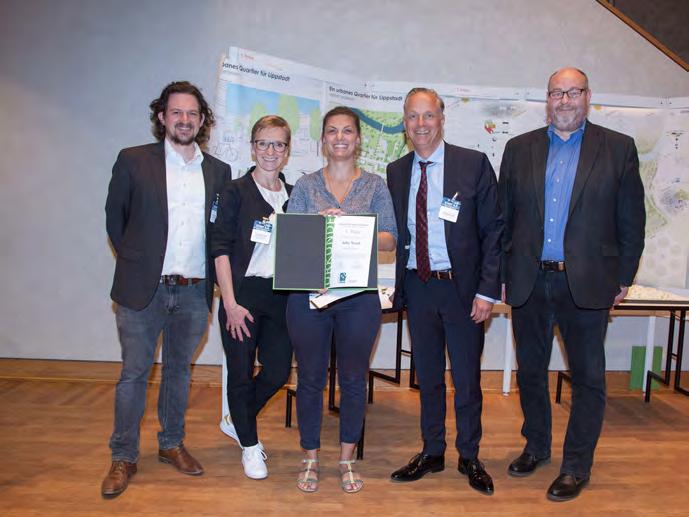 Auslober des Wettbewerbs war die Arbeitsgemeinschaft Wohnungswirtschaft Ostwestfalen-Lippe, Bünde in Kooperation mit dem urban- Lab der Hochschule OWL, Detmold. 1.