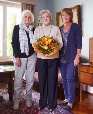 90. GEBURTSTAG Sängerin und Stimmbildnerin mit Herzblut Der Sinfonische Chor Konstanz gratuliert Helen Wittenauer zum 90.