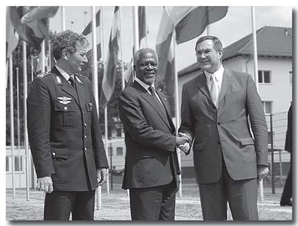 KONGO-MISSION DER EU Im Rahmen seines Aufenthaltes in der Bundesrepublik Deutschland besuchte der Generalsekretär der Vereinten Nationen, Kofi Annan, am 10.