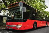 Mit Bus und Bahn unterwegs Im VGWS-Tarifgebiet fahren Busse und Bahnen unterschiedlicher Verkehrsunternehmen.