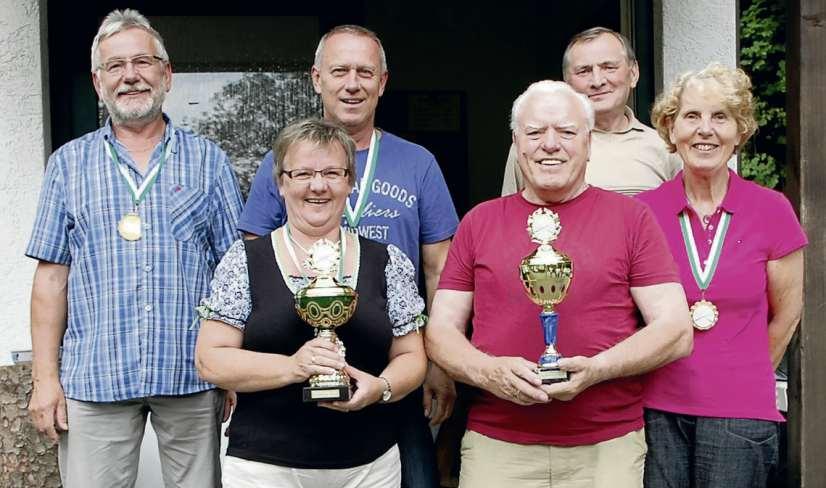 Mein Verein 11 Creußen TC Schwarz-Weiß-Creußen Am 20. Juli 2014 fanden die Endspiele zur Stadtmeisterschaft des TC-Schwarz-Weiß Creußen statt.