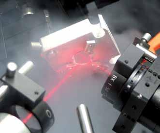 Dünnfilm Laser Flash TF-LFA Hochgeschwindigkeits-Laser-Flash-Methode Aufgrund der Tatsache, dass sich die thermischen Eigenschaften dünner Schichten sehr stark von denen makroskopischer Proben