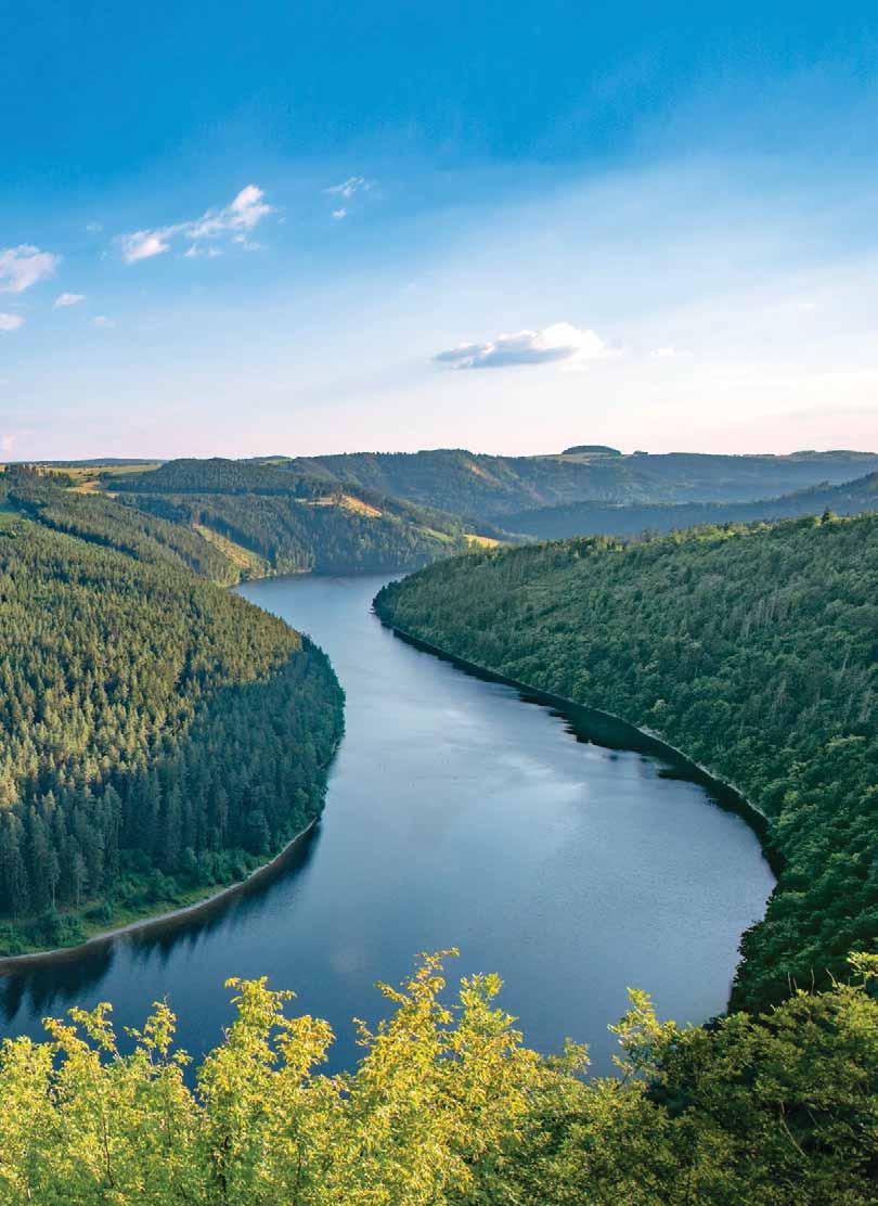NATIONALE NATURLANDSCHAFT Naturpark Thüringer Schiefergebirge/Obere Saale Erfurt Hier macht man blau Im Thüringer