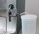aufdrehen auf Aprire il rubinetto su Dampfdüse Beccuccio per il vapore gekühlte Halbfett- oder Vollmilch in schmalem Krug