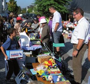 Junge Kaufleute Kinderflohmarkt in Mittertreffling Am Samstag, den 19. September veranstaltete die ÖVP Engerwitzdorf am Ortsplatz in Treffling den traditionellen Kinderflohmarkt.