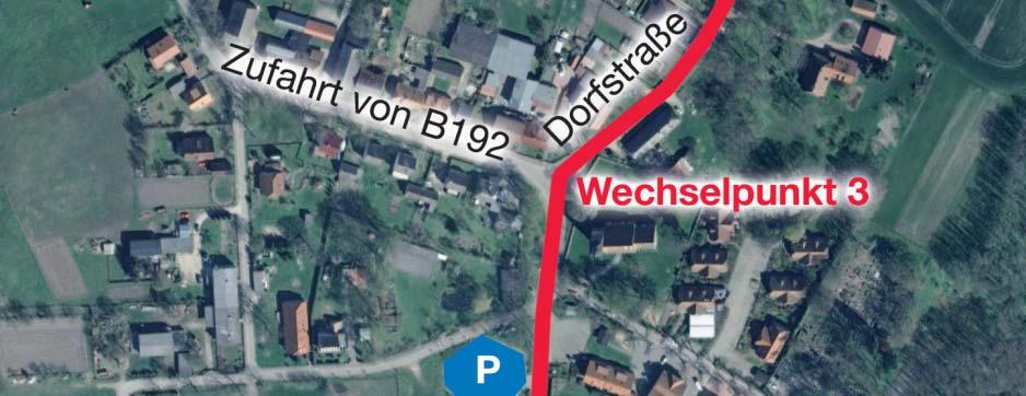 2 STRECKE 3 7,3 KM KLINK SIETOW-DORF MÜRITZ-RUNDWEG RICHTUNG RÖBEL Müritz-Rundweg Richtung Röbel und dabei Sembzin durchqueren Wechselzone vor der Feldsteinkirche in Sietow-Dorf Parkplätze nach