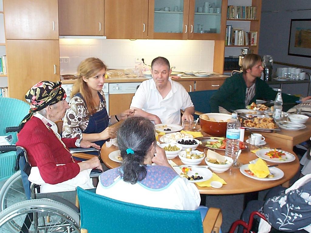 Kulinarisches Symbol transkultureller Öffnung am Beispiel des türkischen Frühstücks Kochen, Essen und