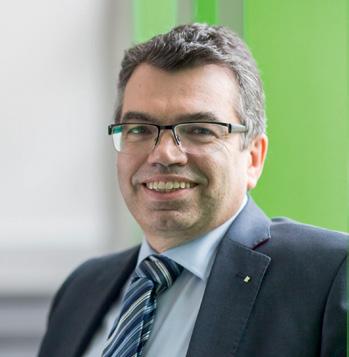 Personalien Hedrich Group THM-Prof. Willems neues Beiratsmitglied Seit 1. März 2018 unterstützt Prof. Dr. Matthias Willems den Vakuum-Anlagenbauer Hedrich in Katzenfurt als Beiratsmitglied.