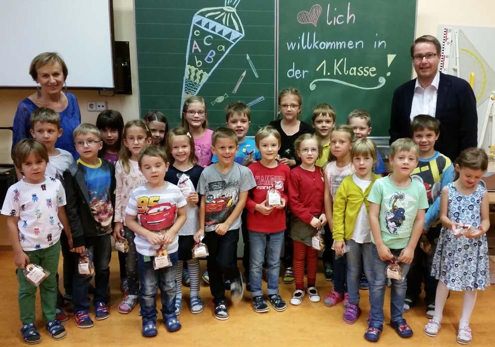 Schulstart 2016 1. Klasse Volksschule Klassenlehrerin Irmgard Luntzer - Landauer 2.
