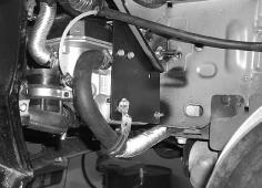 Im Folgendem wird eine Einbindung des Heizgerätes "In Reihe" (Inline) in den Kühlwasserkreislauf des Fahrzeuges beschrieben (Bild ) Legende zu Bild : Ausgleichsbehälter Kühlerthermostat Fahrzeugmotor