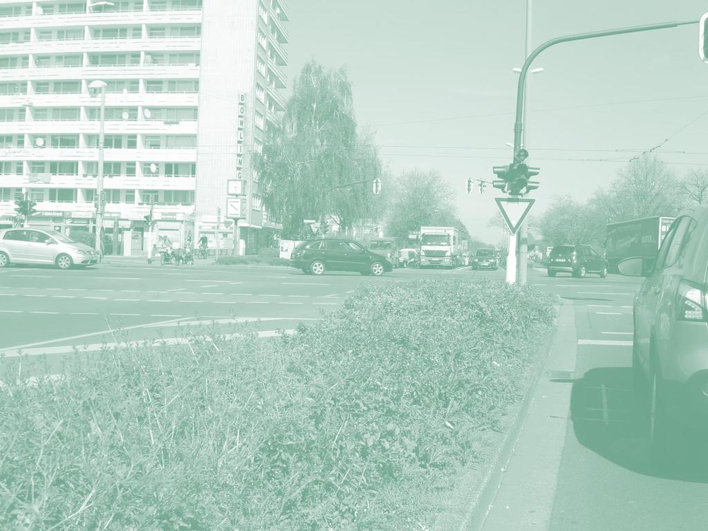 Fortschreibung Luftreinhalteplan Krefeld 2015 Ausdehnung der Lkw-Kontrollen Neue Entwicklung einer Karte der Lkw-Verkehrsverbote Implementierung von Verkehrsbeschränkungen in Lkw- Navigationssysteme