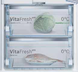 In der VitaFresh pro Schublade für Obst und Gemüse wird mit einer Temperatur von +0 Grad und optimaler Luftfeuchtigkeit ein perfektes Klima für lange Frische geschaffen: Die ideale Luftfeuchtigkeit