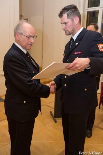 bis zum 13.11. fand in Bad Salzschlirf (Hessen) die Präsidialratssitzung des Deutschen Feuerwehrverbandes statt.