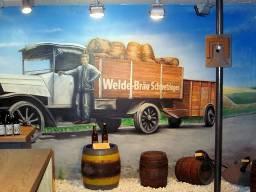 Nach Begrüßung der knapp 50 Teilnehmer durch die Brauereimitarbeiter Vincent und Adrian wurde zunächst über die Geschichte der Brauerei erzählt, die im Jahr 1792 in Schwetzingen gegründet wurde und