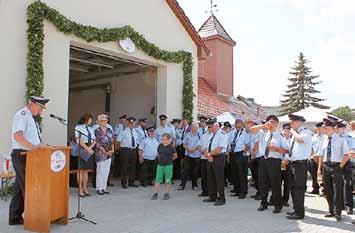 06.2018 fand bei strahlendem Sonnenschein das 95. Jubiläum der Feuerwehr Turnow am neu sanierten Feuerwehrgebäude in Turnow statt.