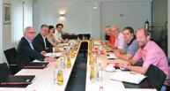 Jacques, Georges Merenz und Philippe Hoffmann. Eine Delegation des Landesverbandes traf am 8. Juli 2015 die Direktion von Luxtram.