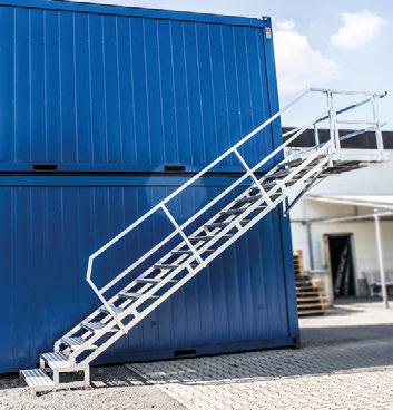 teleskopierbarer Stützen 1b1 Variante für Bürocontainer = Passend für 20 -Container mit einer Höhe von 2591 mm bis 2960 mm = Platzsparende Montage der