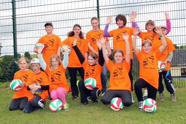 Neue Shirts für die Kinderabteilung der Volleyballer. Foto: Staar Bleibt am Ende noch ein großes Dankeschön zu sagen.