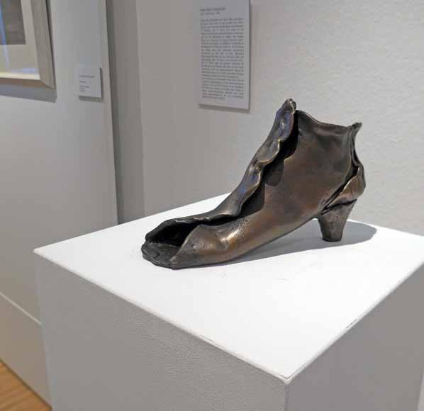 Der Schuh war 2017-18 Leihgabe in der Ausstellung... wie froh ich aus tiefstem Herzen bin.