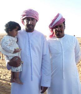 Reisenotizen von Christel Zu meinem runden Geburtstag begleitete mich Frank auf dieser einwöchigen Reise durch den Oman. Samstag 7.