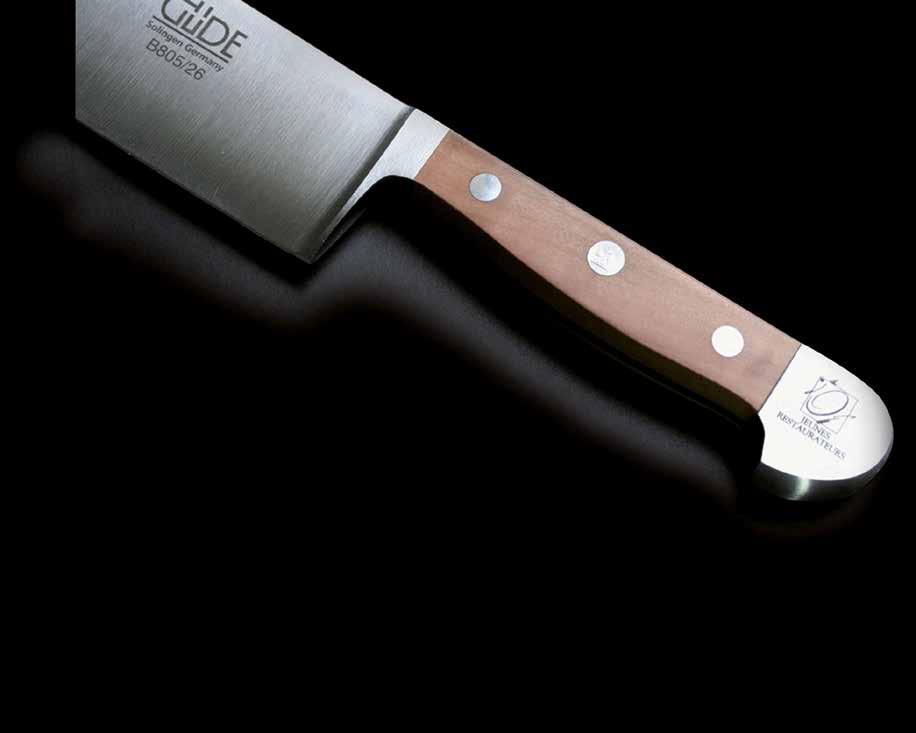 Katternberger Straße 175 D-42655 Solingen Geschmiedete Messer aus bestem Stahl für Menschen, die gerne und gut kochen. Güde Familienunternehmen seit 1910.