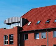13,7 Stück/m² Traditionsmodell für Sanier ungen und zeitlose Dachgestaltung 1 TERRA