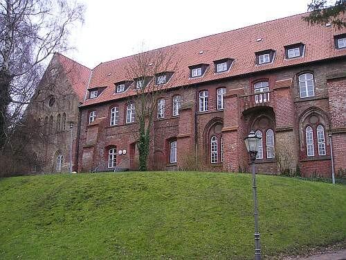 Ehemaliges Kloster des Ratzeburger Domes mit den