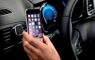 Telefonie 02 Mobile Smartphone- Halterung an der Lüftung magnetisch Nutzen Sie Ihr Smartphone auch während der Fahrt bei voller Sicherheit.