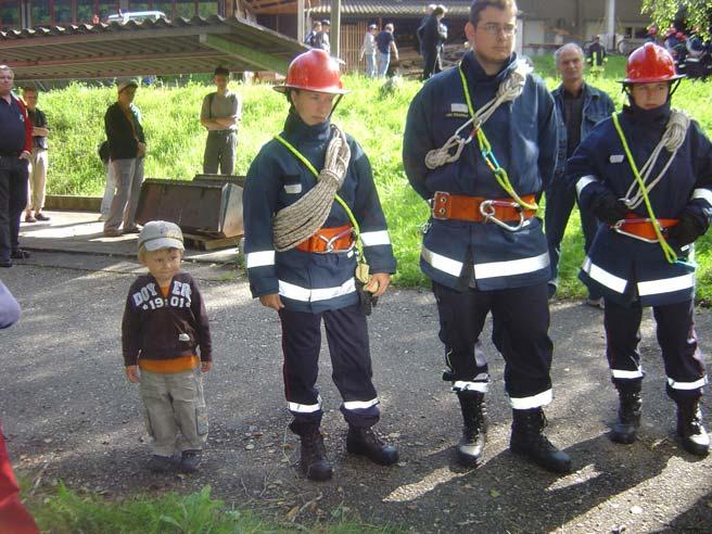 Anbindung an Strategie Die Gebäudeversicherung Bern unterstützt mit der Jugendfeuerwehr Bern die für die Sicherstellung des Feuerwehrwesens verantwortlichen Gemeinden in