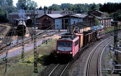 jahr 1900, von den Eisenbahnfreunden Lengerich als Clubheim übernommen werden. Das ehemalige Stellwerk Lengerich-Fahrdienstleiter (Lf) wurde im Herbst/Winter 1980/81 abgerissen.