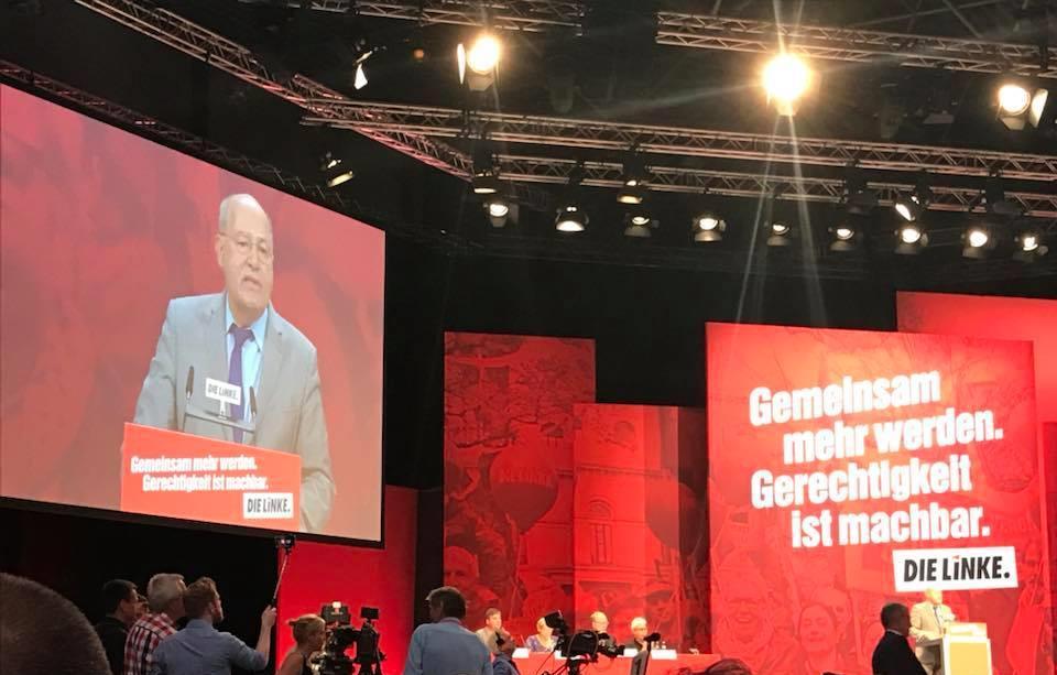 Der Vorsitzende der Europäischen Linken, Gregor Gysi, ergriff dort genauso das Wort wie unser Thüringer MP Bodo Ramelow.