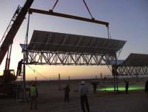Es ist Bestandteil eines südlich von Kairo gelegenen Hybrid-Kraftwerks mit einer Gesamtleistung von 150 MW, das sowohl Sonnenenergie als auch Erdgas nutzt.