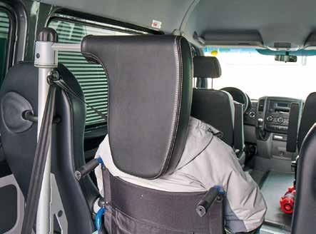 Safetrans TM und SafetransPLUS TM Sicher unterwegs auf sämtlichen Plätzen Maximale Sicherheit für die Beförderung von Personen im Rollstuhl