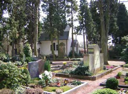 Die Stadt Hilden verfügt über drei städtische Friedhöfe Der älteste ist der nahe der Innenstadt gelegene Hauptfriedhof. Die beiden außerhalb liegenden Friedhöfe sind Nord und Südfriedhof.