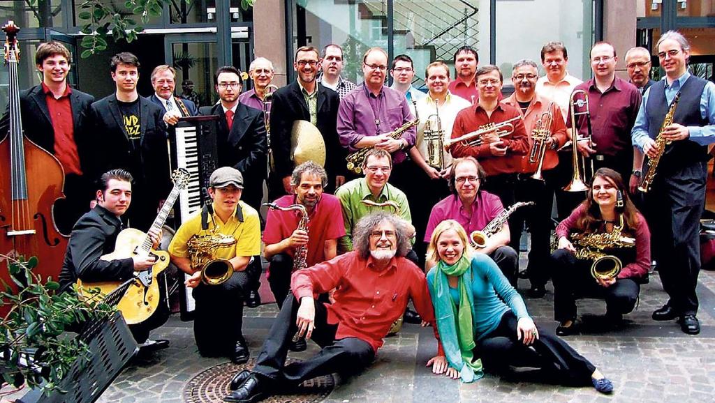 SEITE C4 NR. 210 WND KULTUR REGIONAL SA/SO, 8./9. SEPTEMBER 2012 Die Big Band Urknall trainierten ein ganzes Wochenende mit Jazzprofis aus Köln, Stuttgart und Berlin. FOTOS.