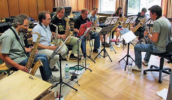 Die Vorbereitungen auf das Jubiläum 30 Jahre Big Band Urknall gehen in die letzte Phase: Sechs Jazzprofis aus Köln, Stuttgart und Berlin trainierten mit den Musikern von Urknall ein ganzes Wochenende.