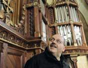 Schultz. Er spielt nicht nur auf der Orgel, sondern ermöglicht auch einen Blick hinter die Kulissen.