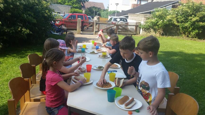 Eindrücke vom Sommerfest der Kinderkirche in Bruchmachtersen Die Kinder haben sich sehr gefreut und sagen Danke!