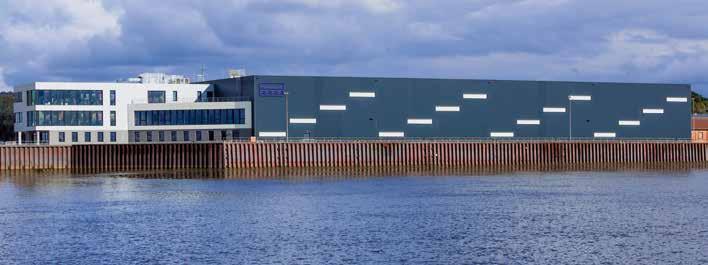 ie Marinetech Edelstahlhandel Gmb & o. KG ist mit seinen zur Zeit 80 Mitarbeiter/-innen einer der größten europäischen nbieter für rostfreies oots- und Yachtzubehör sowie Edelstahlverbindungselemente.